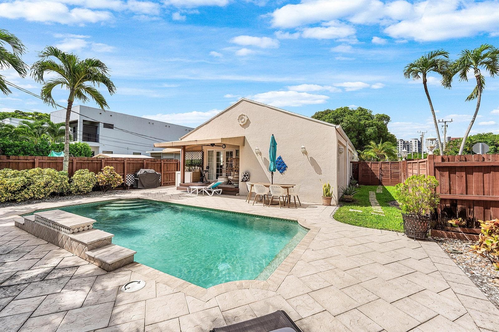 029-800Northeast6thStreet-FortLauderdale