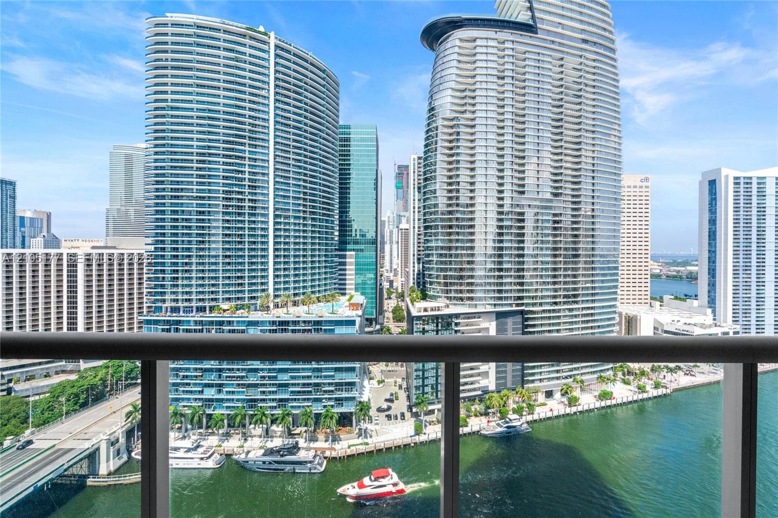 Icon Brickell I · #2414 in Miami - Photo 2
