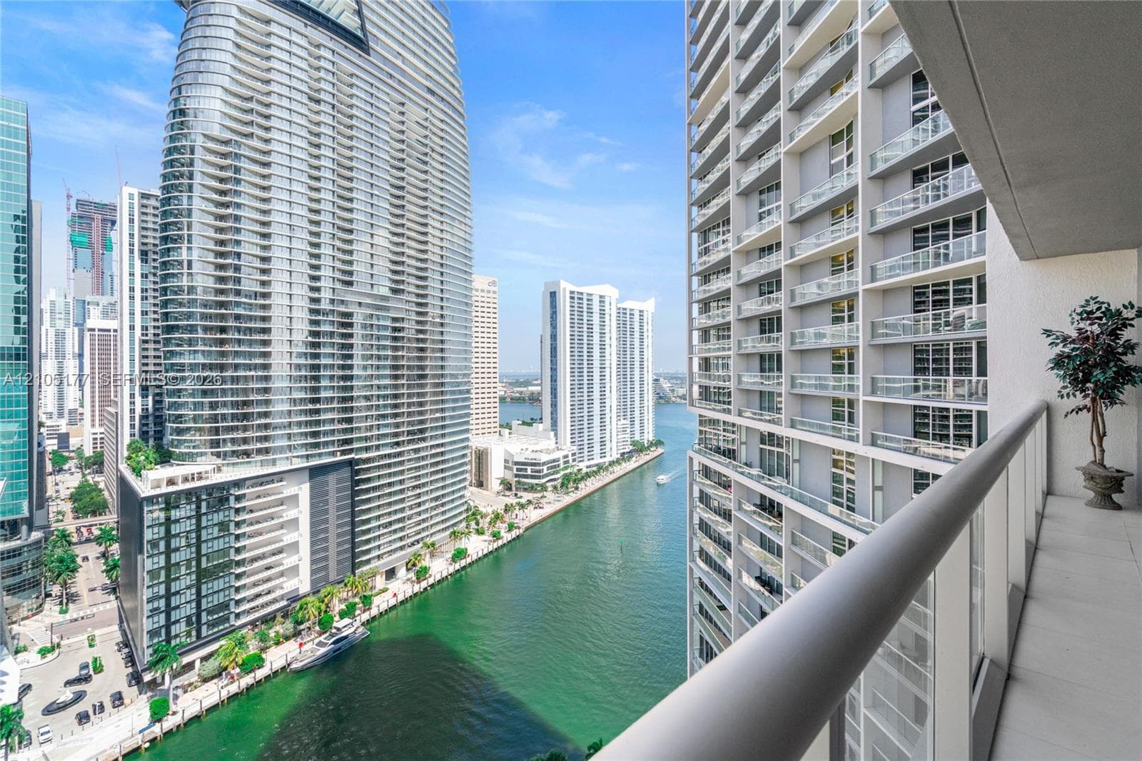 Icon Brickell I · #2414 in Miami - Photo 1