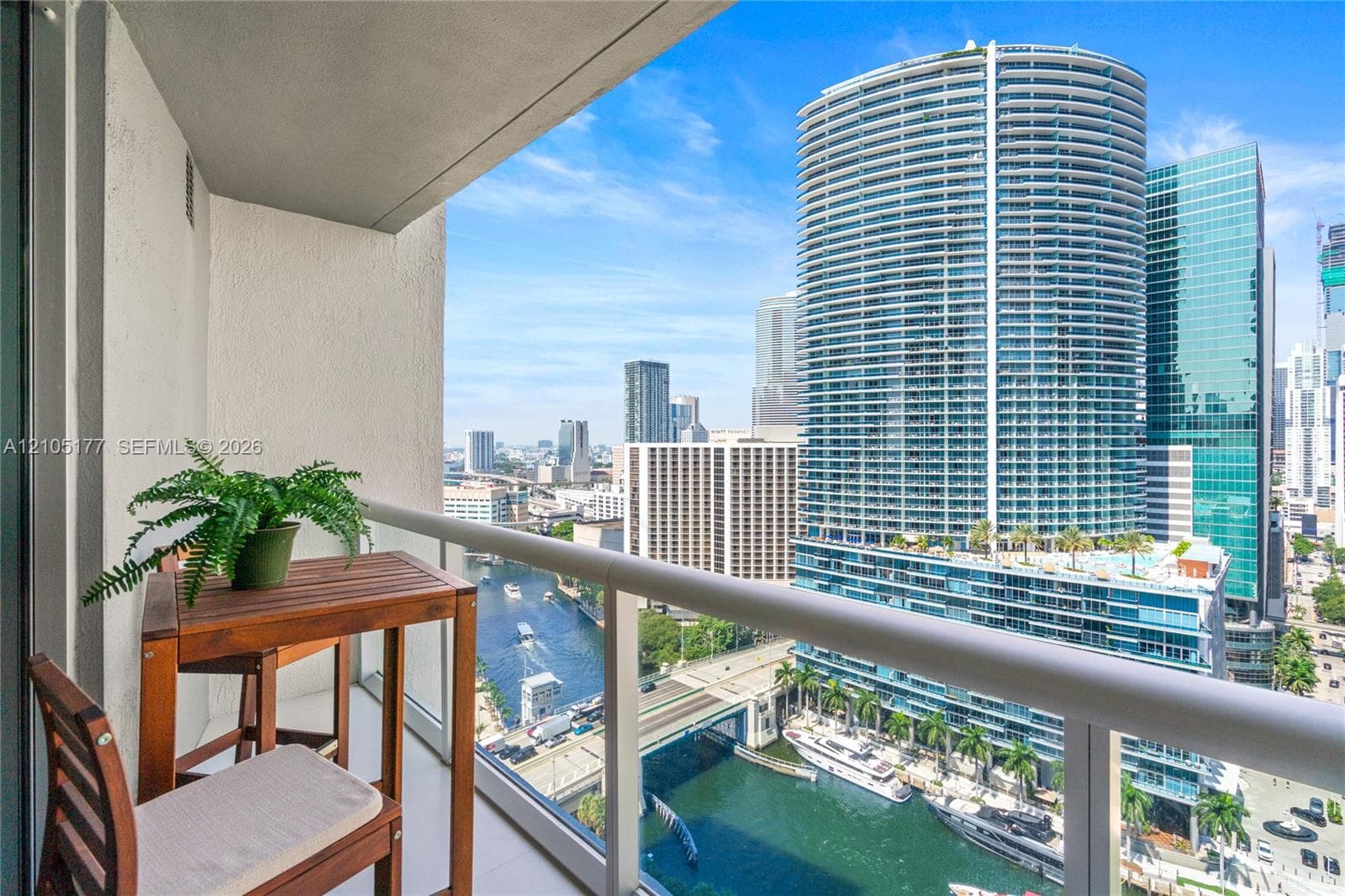 Icon Brickell I · #2414 in Miami - Photo 34