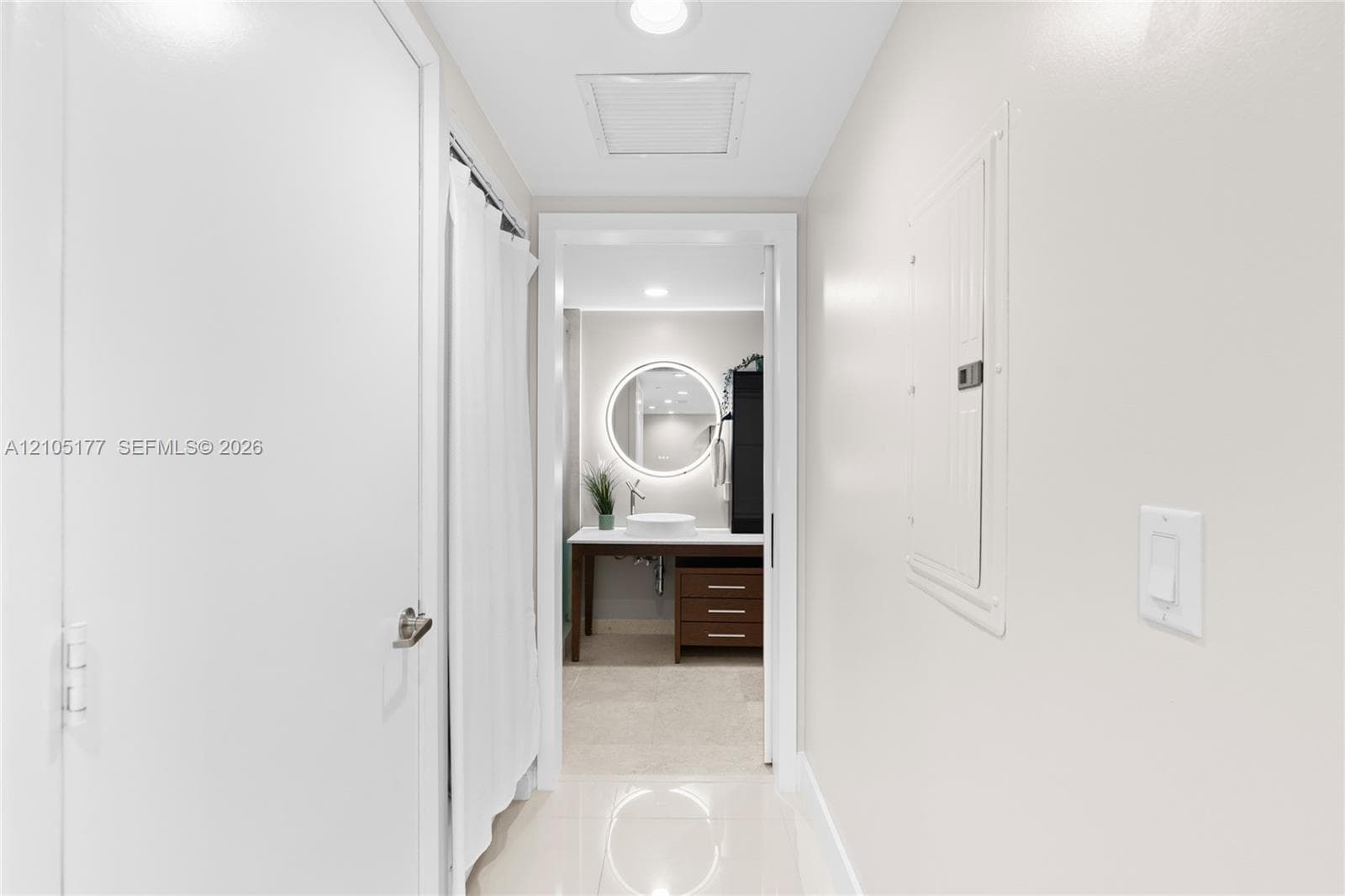 Icon Brickell I · #2414 in Miami - Photo 21