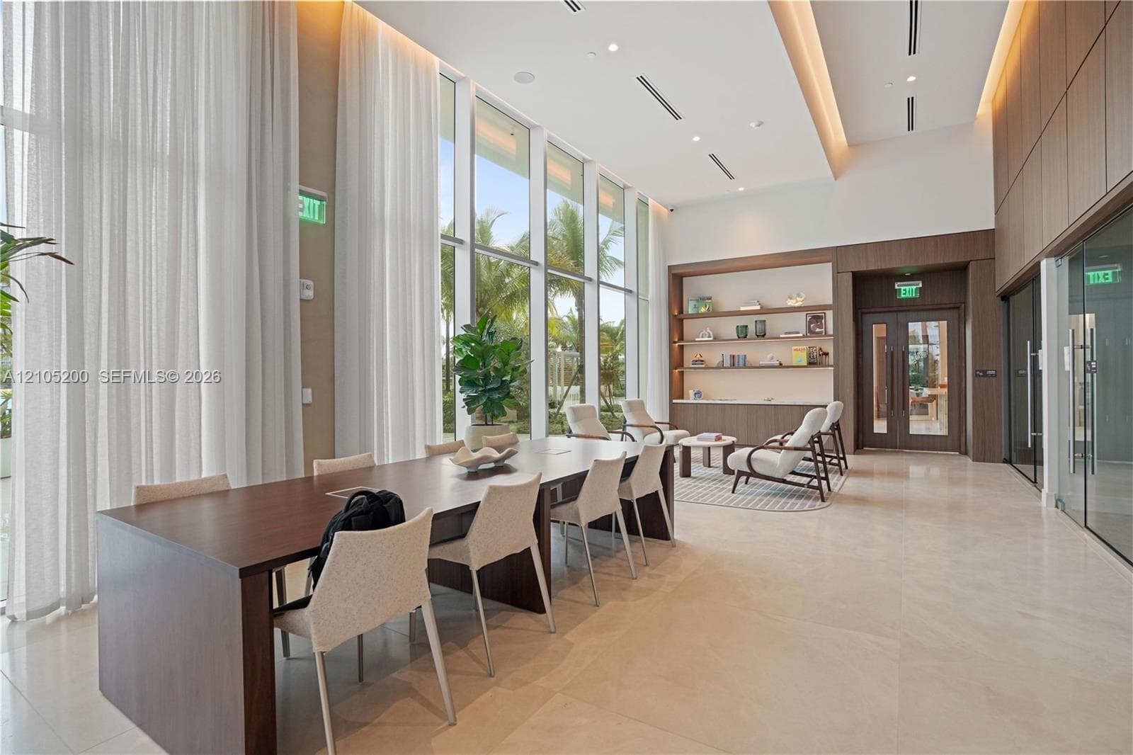One Park Tower · #2807+Storage in North Miami - Photo 3