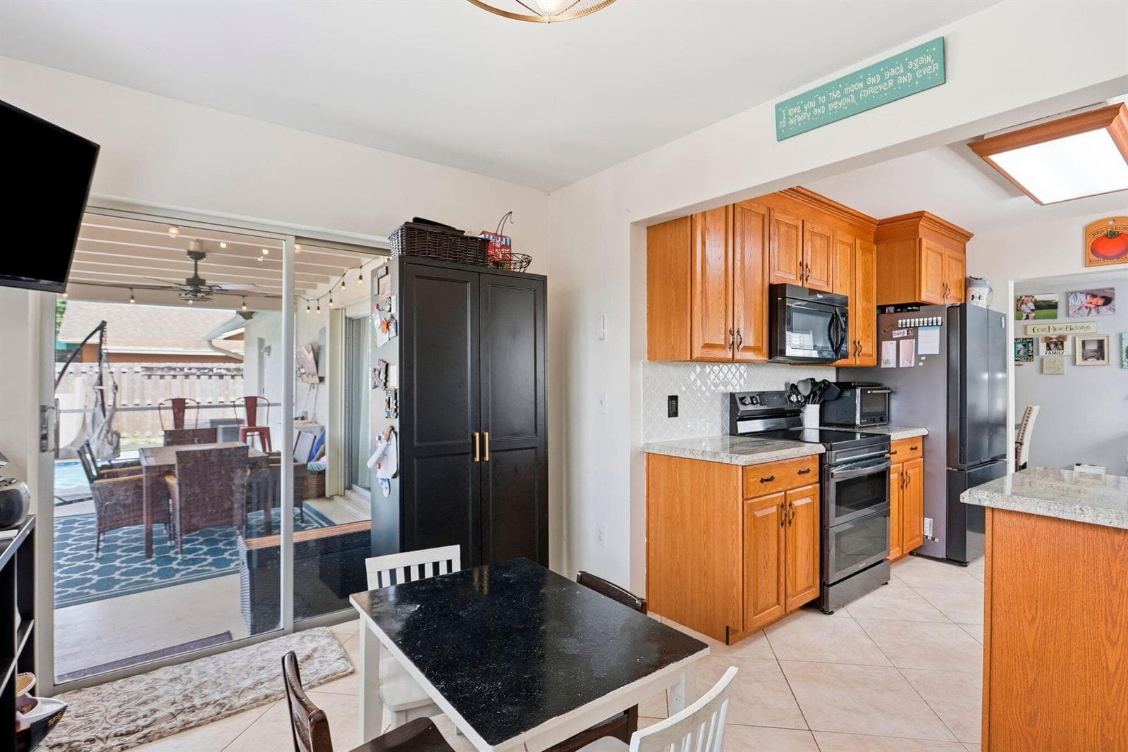 Breakfast Room