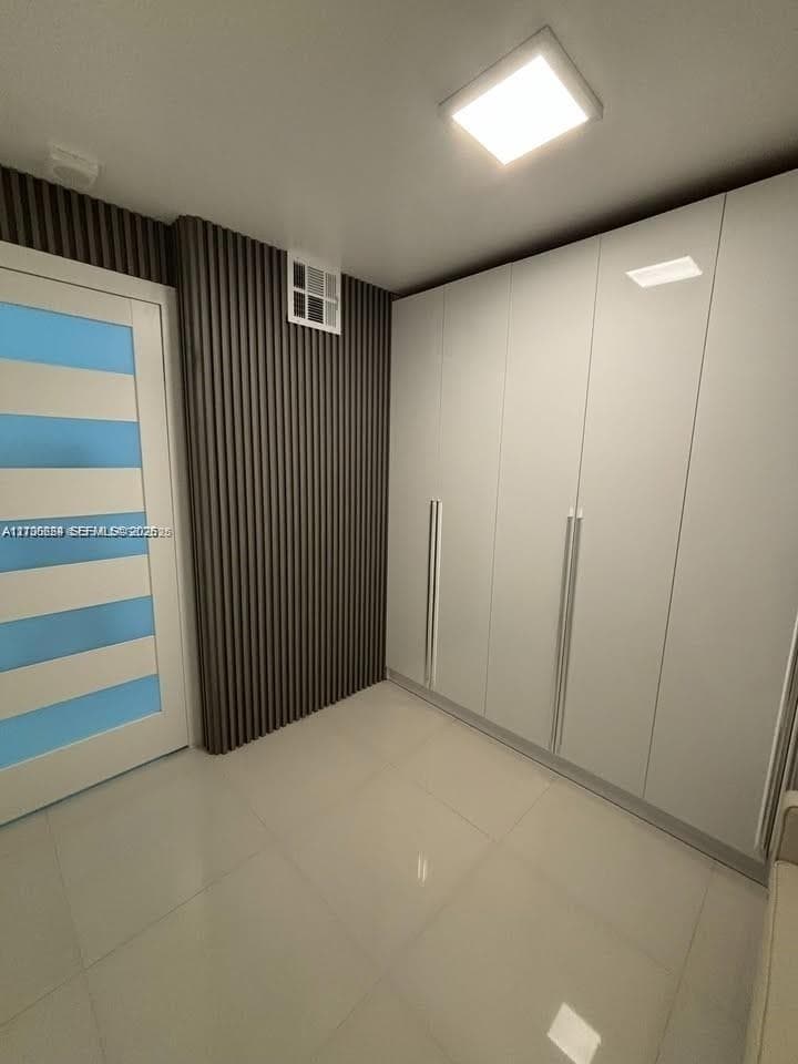 Artech · #430 in Aventura - Photo 17