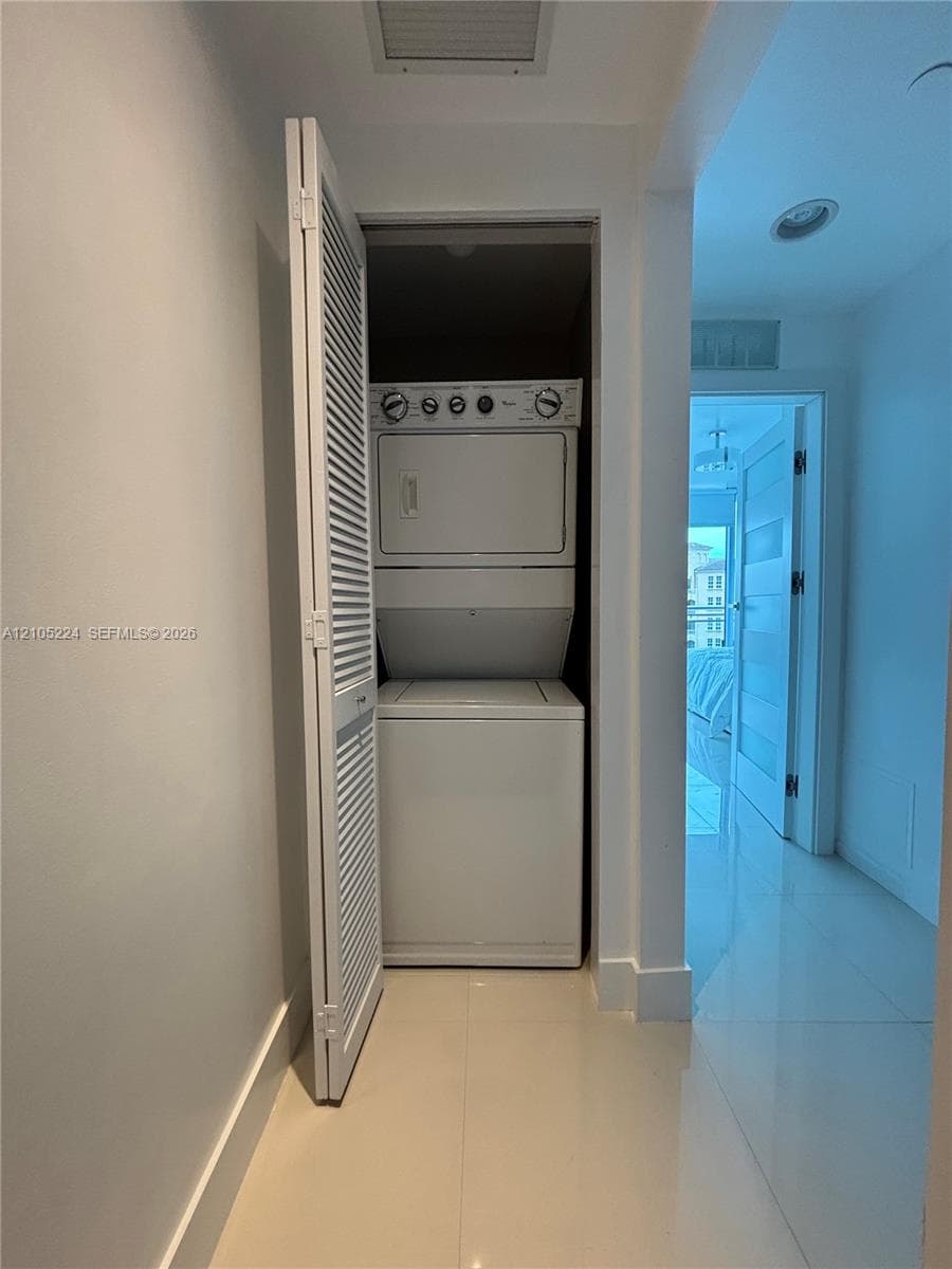 Artech · #430 in Aventura - Photo 22
