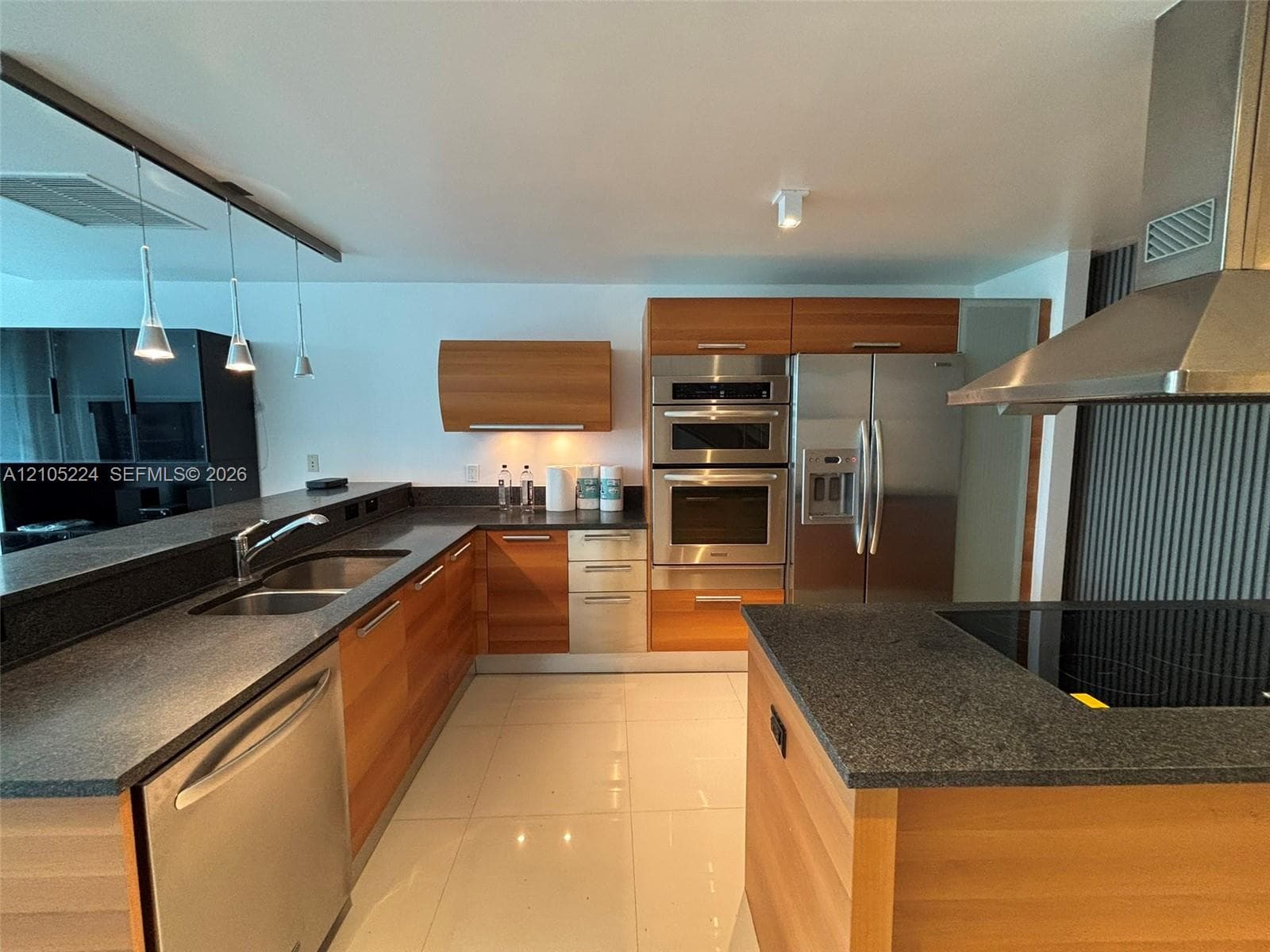 Artech · #430 in Aventura - Photo 3