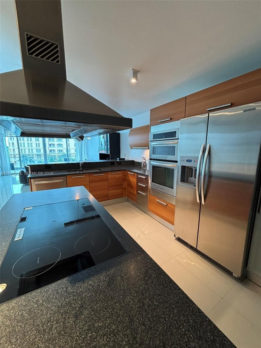 Artech · #430 in Aventura - Photo 5