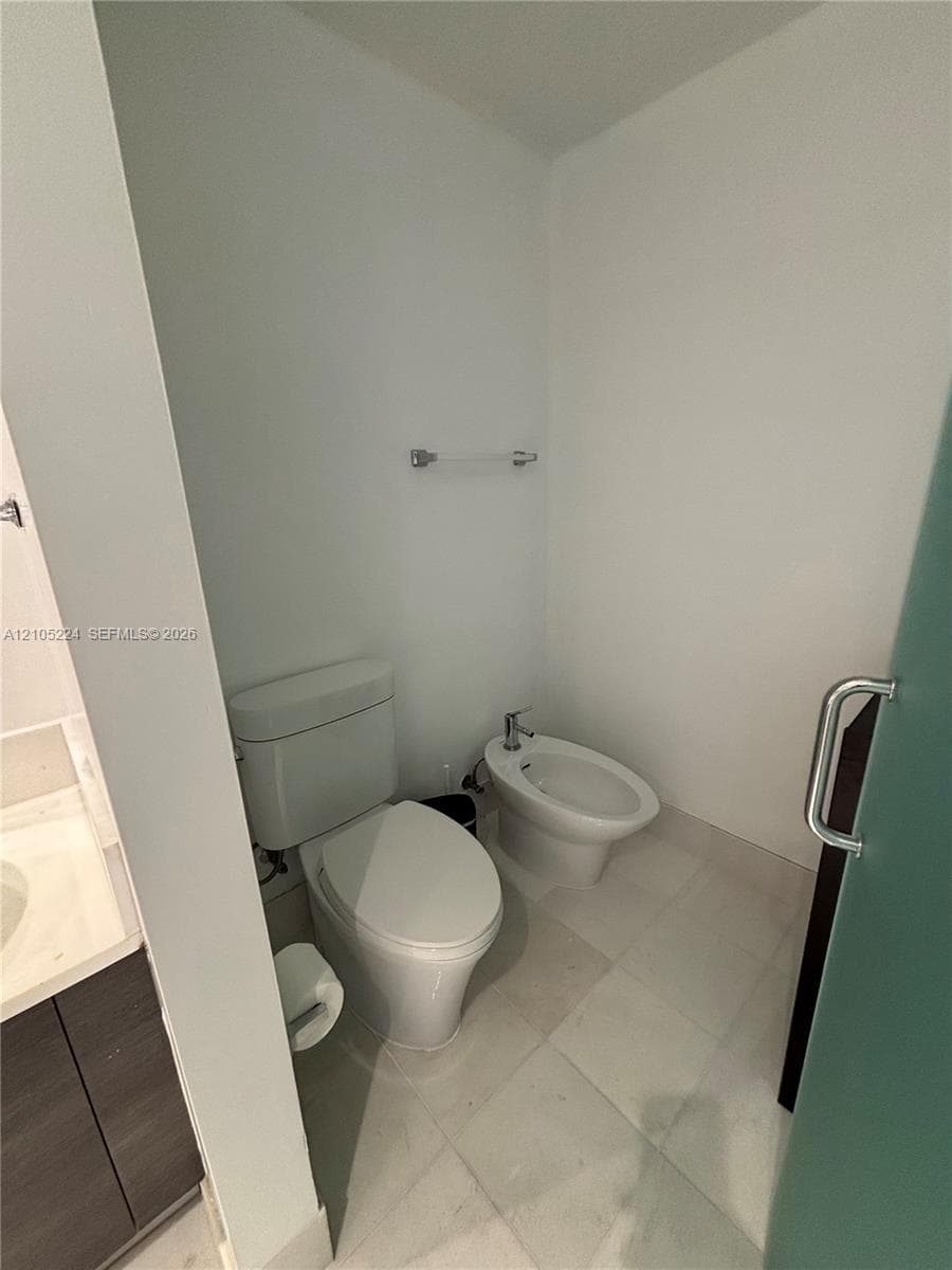 Artech · #430 in Aventura - Photo 30