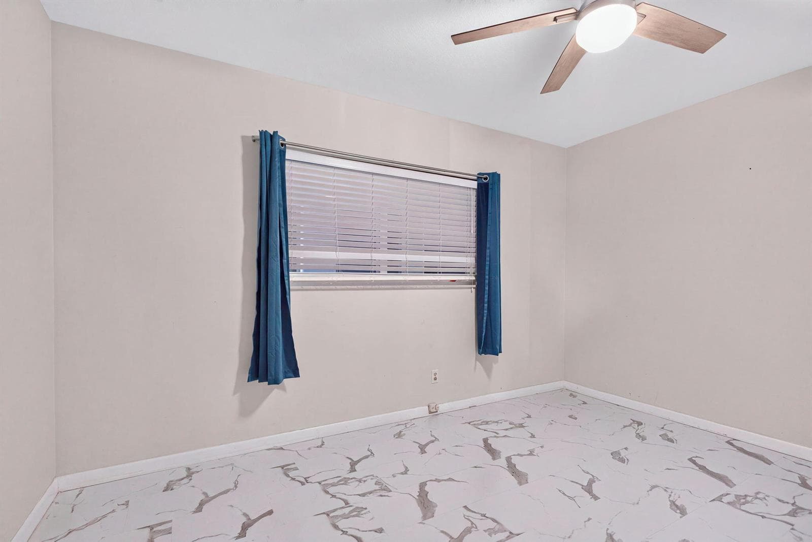 2nd Bedroom