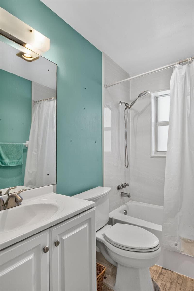 Owners Bathroom