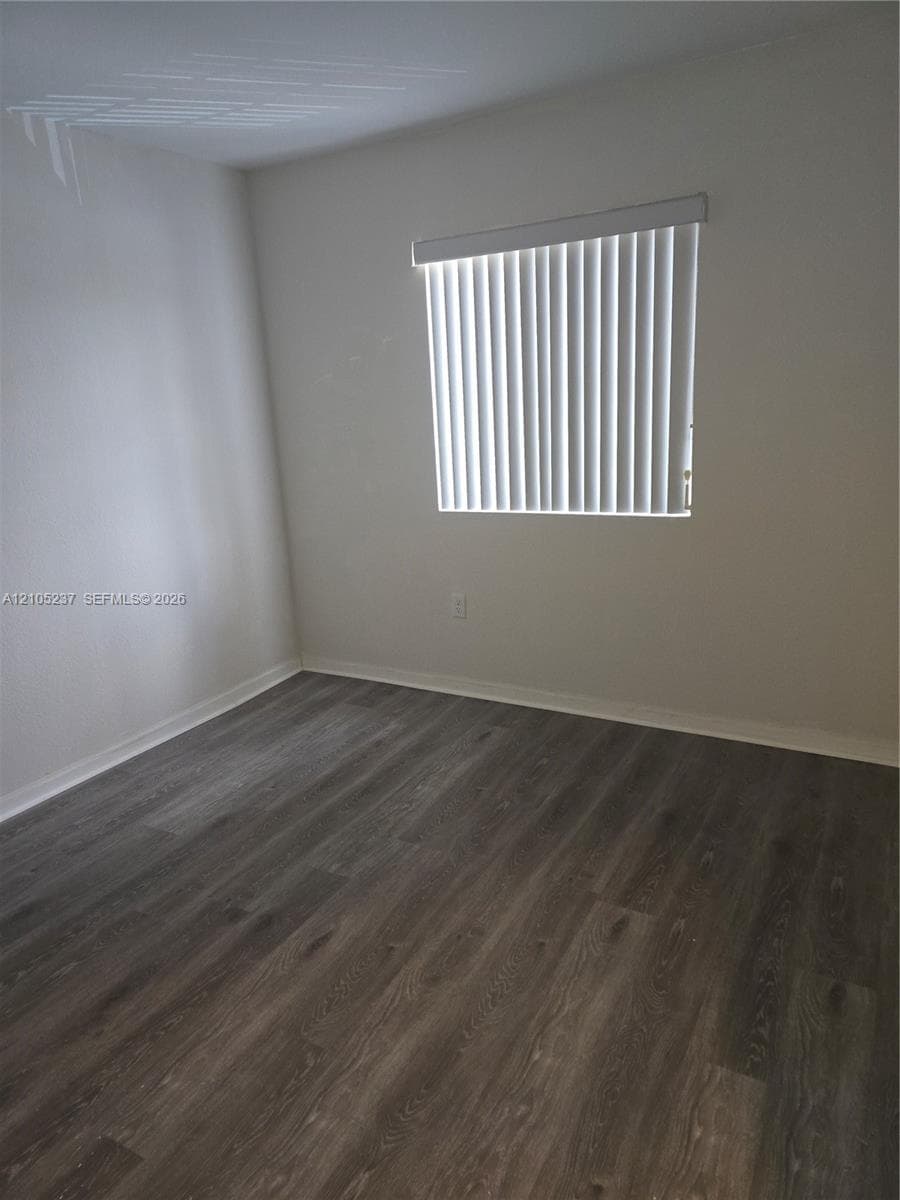 1141 NW 208th Ter photo 11