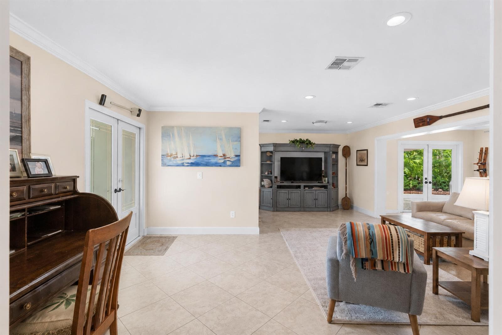 Phil Bloom - 1271 SW 9th Street - AJTPHO