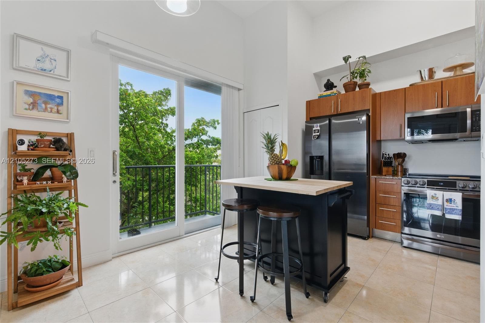 brickell way condo · #303 in Miami - Photo 13