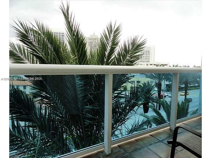 AQUASOL CONDO · #5T in Miami Beach - Photo 13
