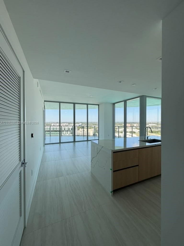 One Park Tower · #1606 in North Miami - Photo 30