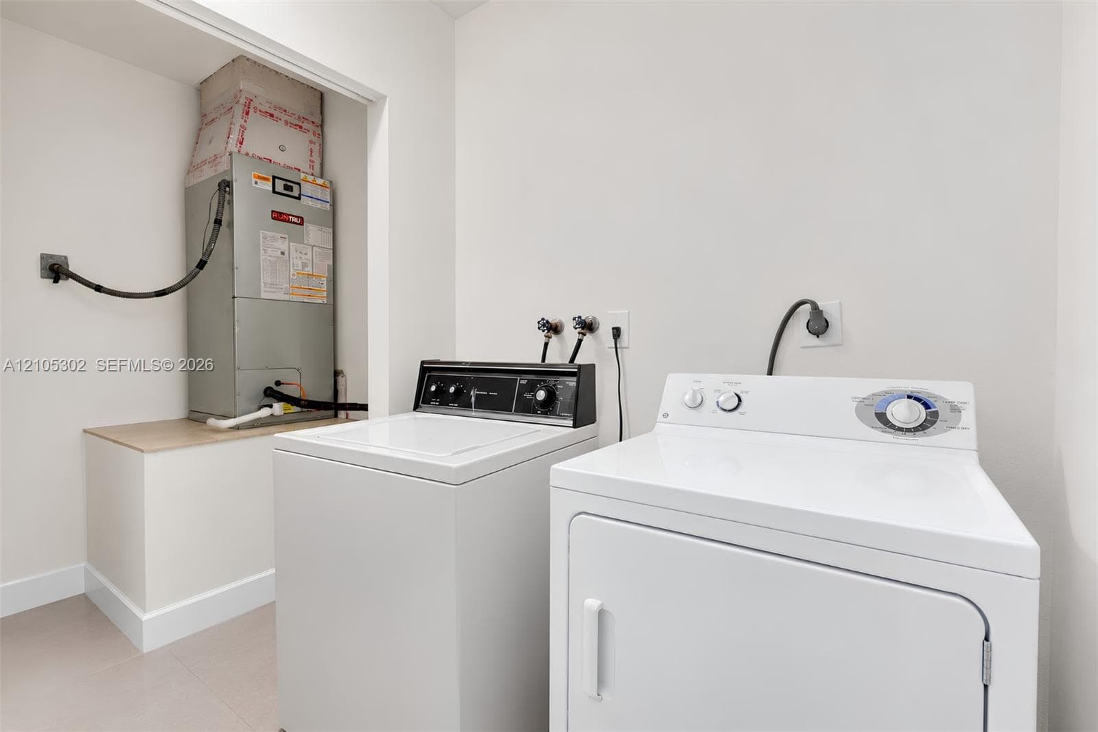 1701 NE 143rd St #1701 photo 13