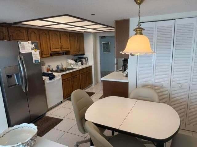1606 kitchen 2