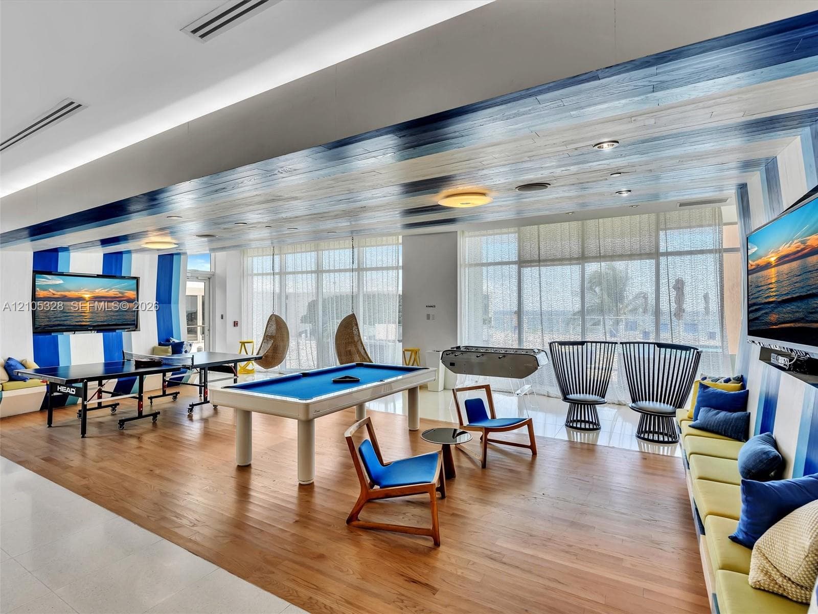 Discover Apogee's beautifully designed recreational spaces, offering residents a variety of inviting settings to relax, socialize, and enjoy an elevated lifestyle.