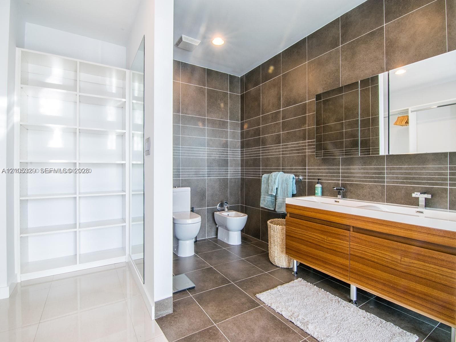 ARTEPARK SOUTH CONDO · #406 in Miami Beach - Photo 6