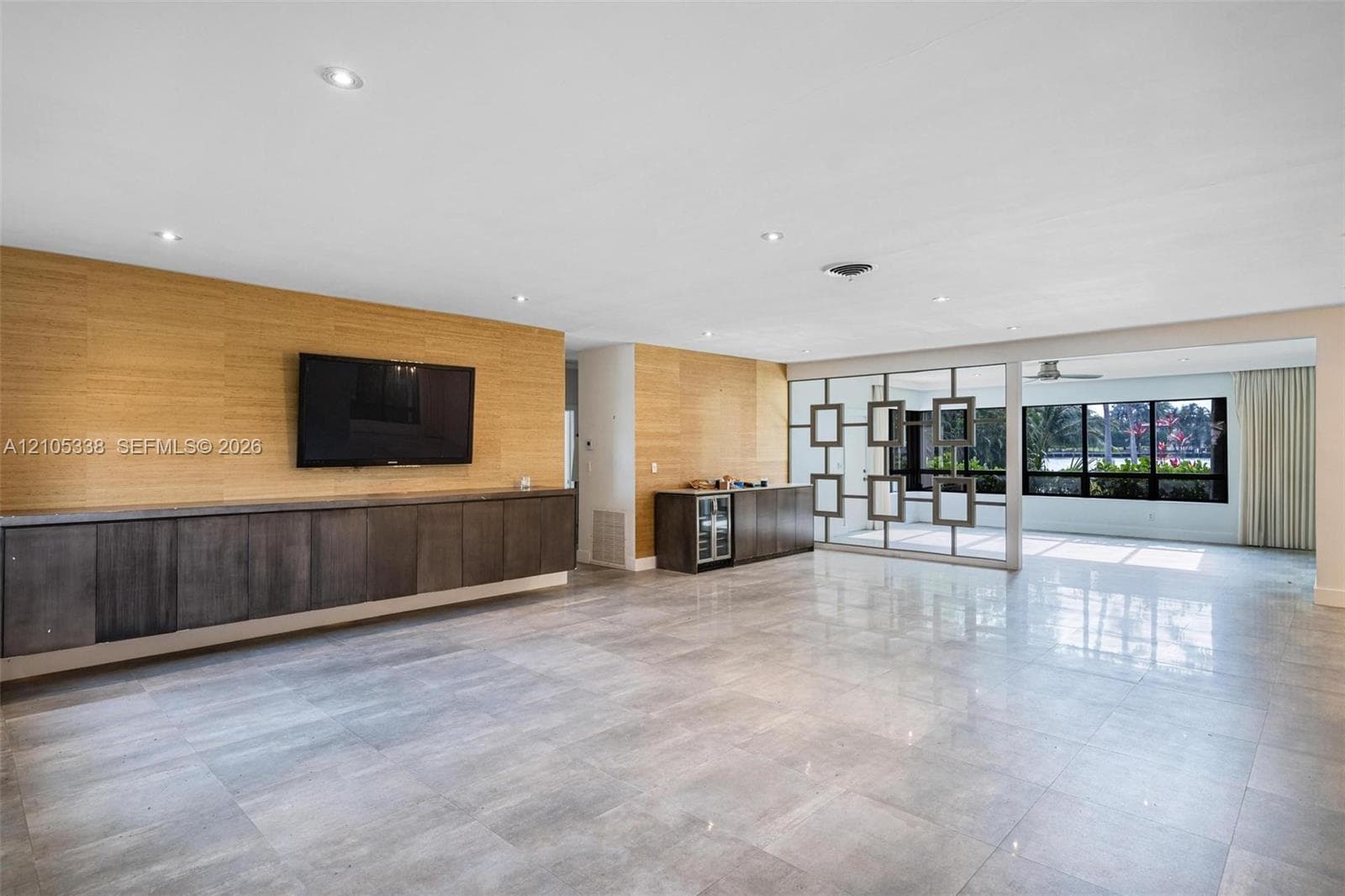 9250 Bay Dr photo 21