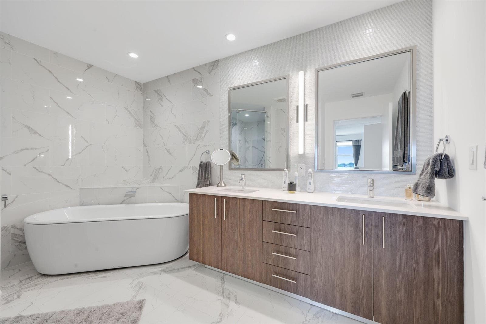 236 Southeast 5th Avenue - 29.jpg-SMALL