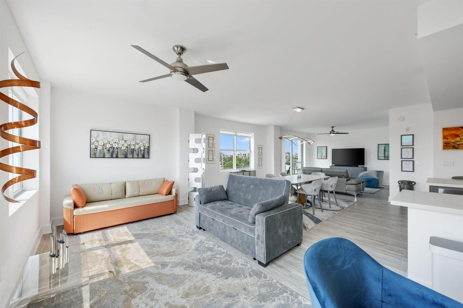 236 Southeast 5th Avenue - 3.jpg-SMALL