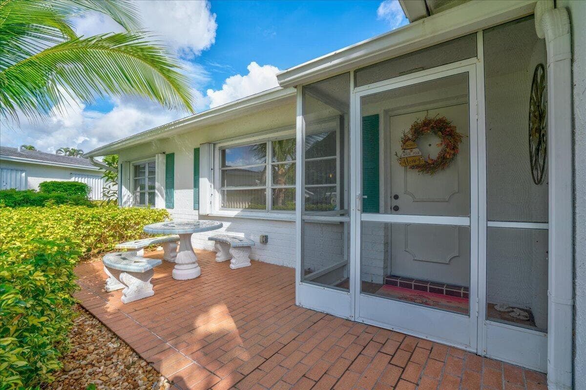 04-14315 Amapola Drive-37