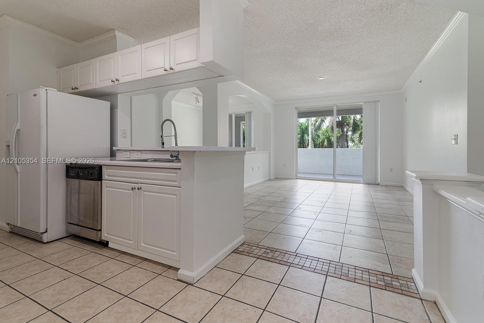 Porto Bellagio · #3307 in Sunny Isles Beach - Photo 12