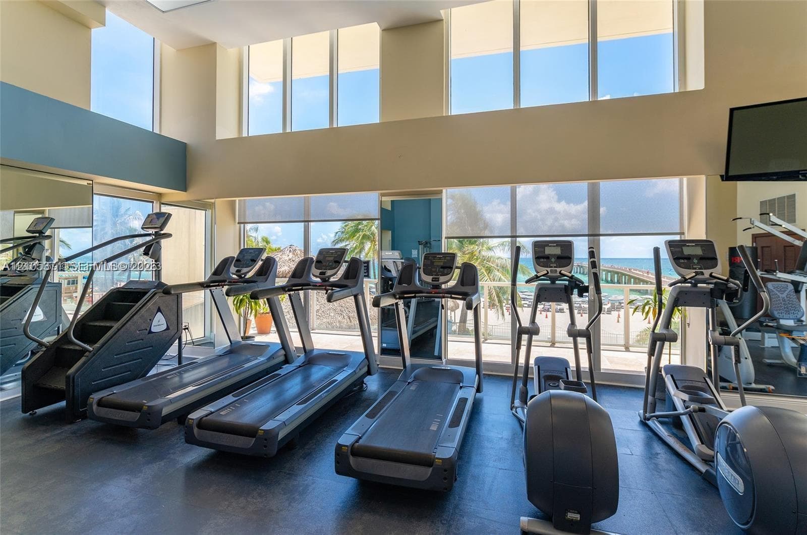 La Perla · #1104 in Sunny Isles Beach - Photo 41