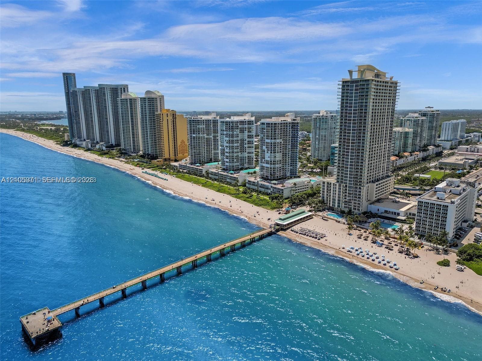 La Perla · #1104 in Sunny Isles Beach - Photo 51