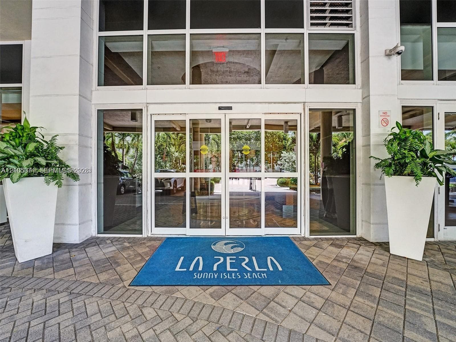 La Perla · #1104 in Sunny Isles Beach - Photo 48