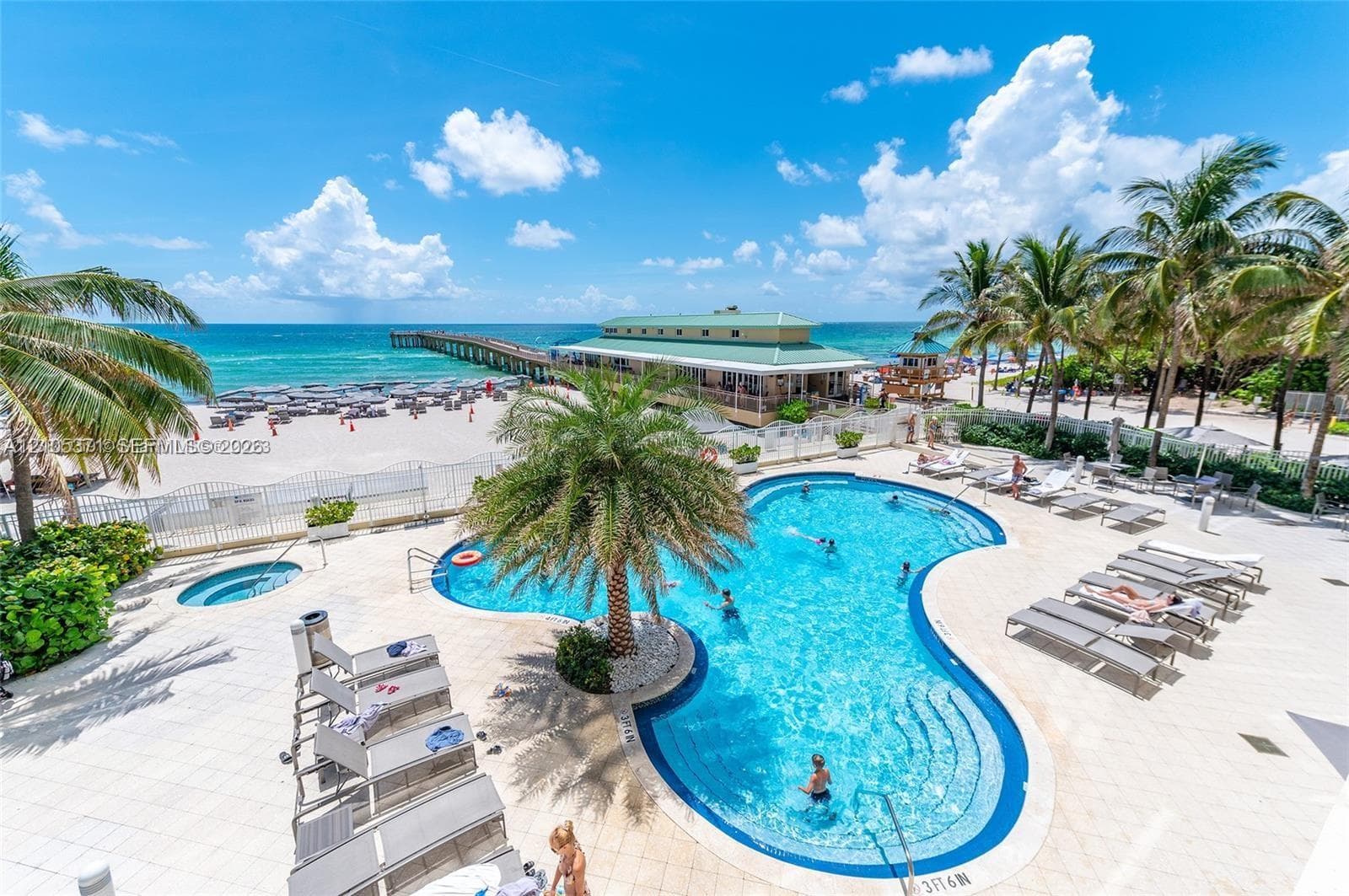La Perla · #1104 in Sunny Isles Beach - Photo 40