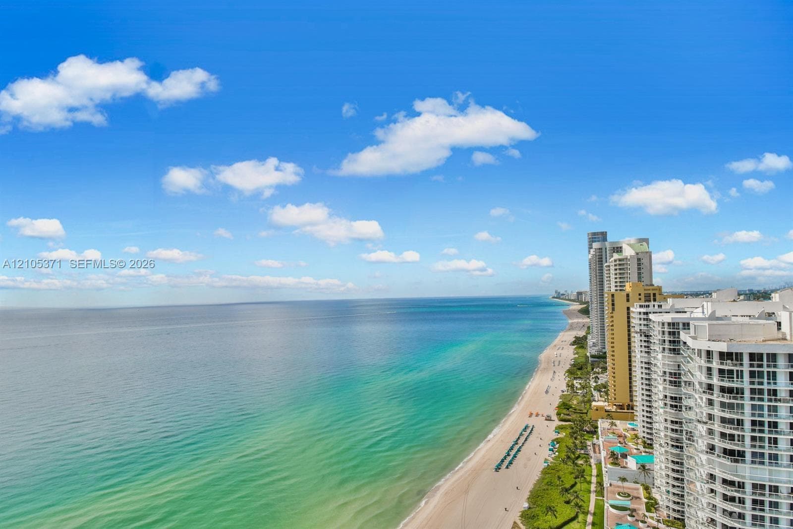 La Perla · #1104 in Sunny Isles Beach - Photo 35