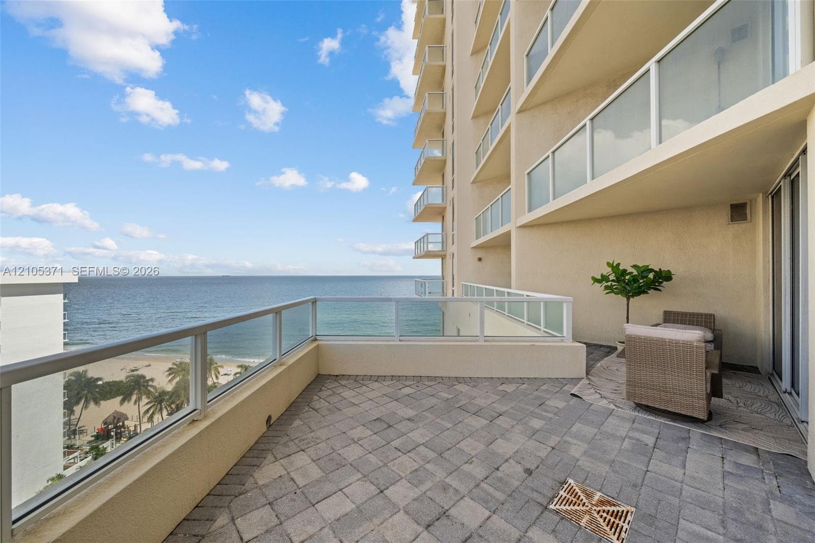 La Perla · #1104 in Sunny Isles Beach - Photo 25