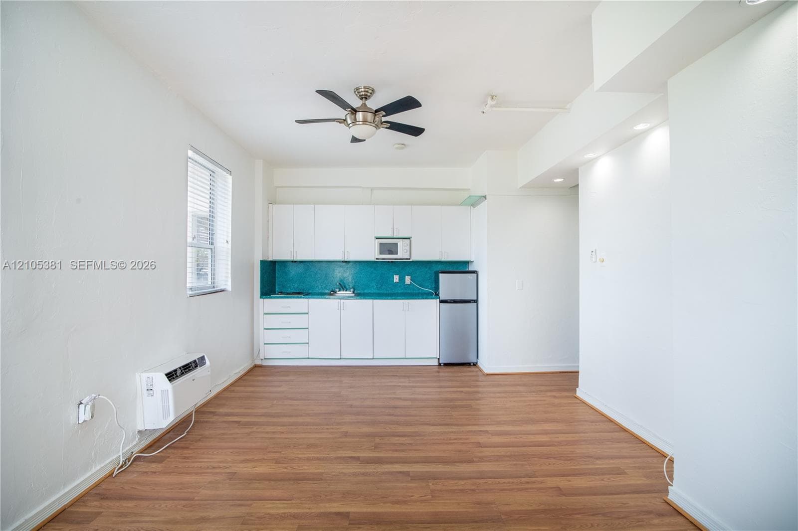 THE MANTELL CONDO · #436 in Miami Beach - Photo 4