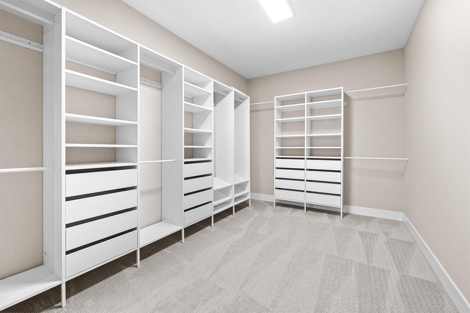 Walk In Closet