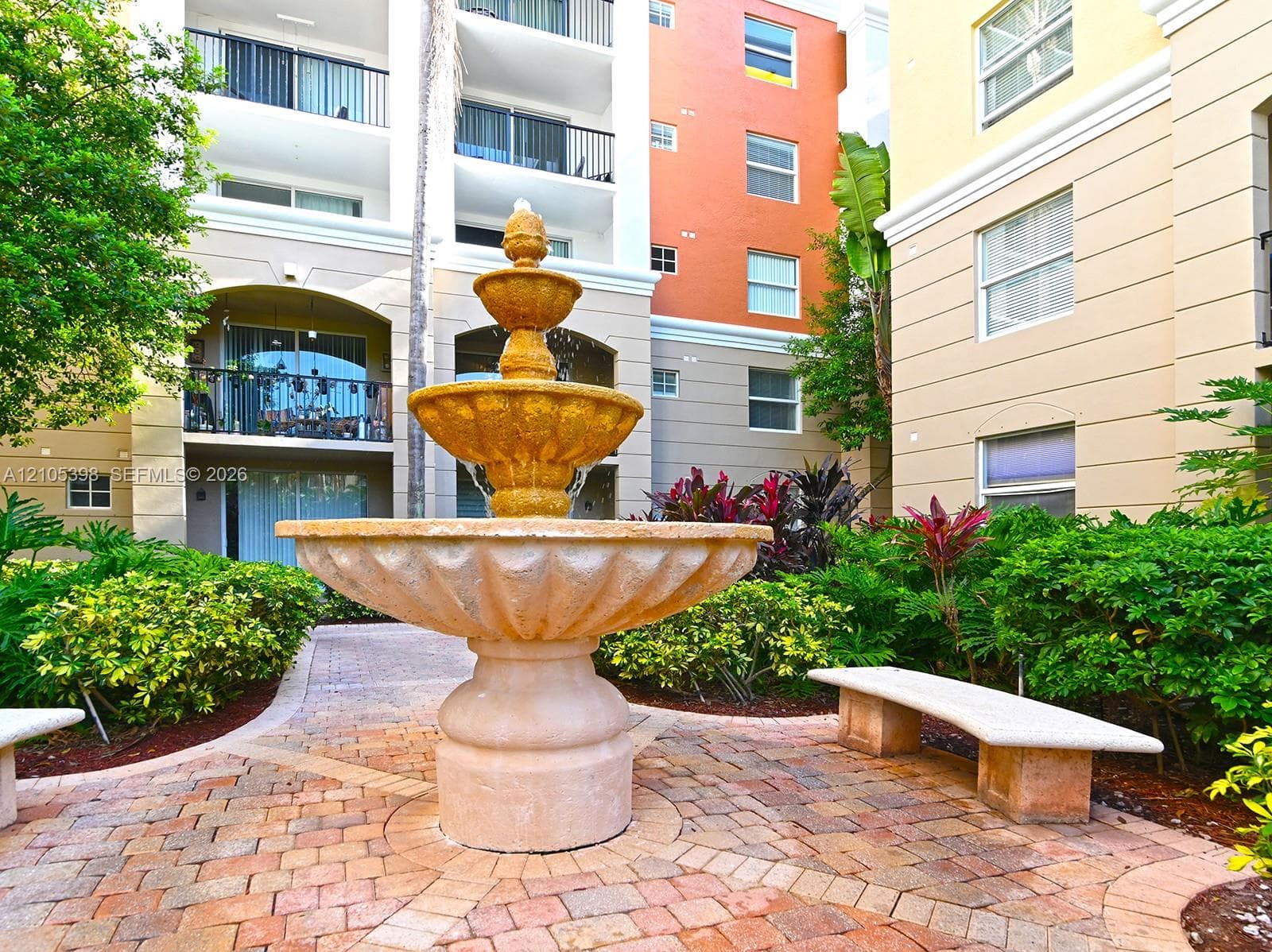 Porto Bellagio · #3307 in Sunny Isles Beach - Photo 32