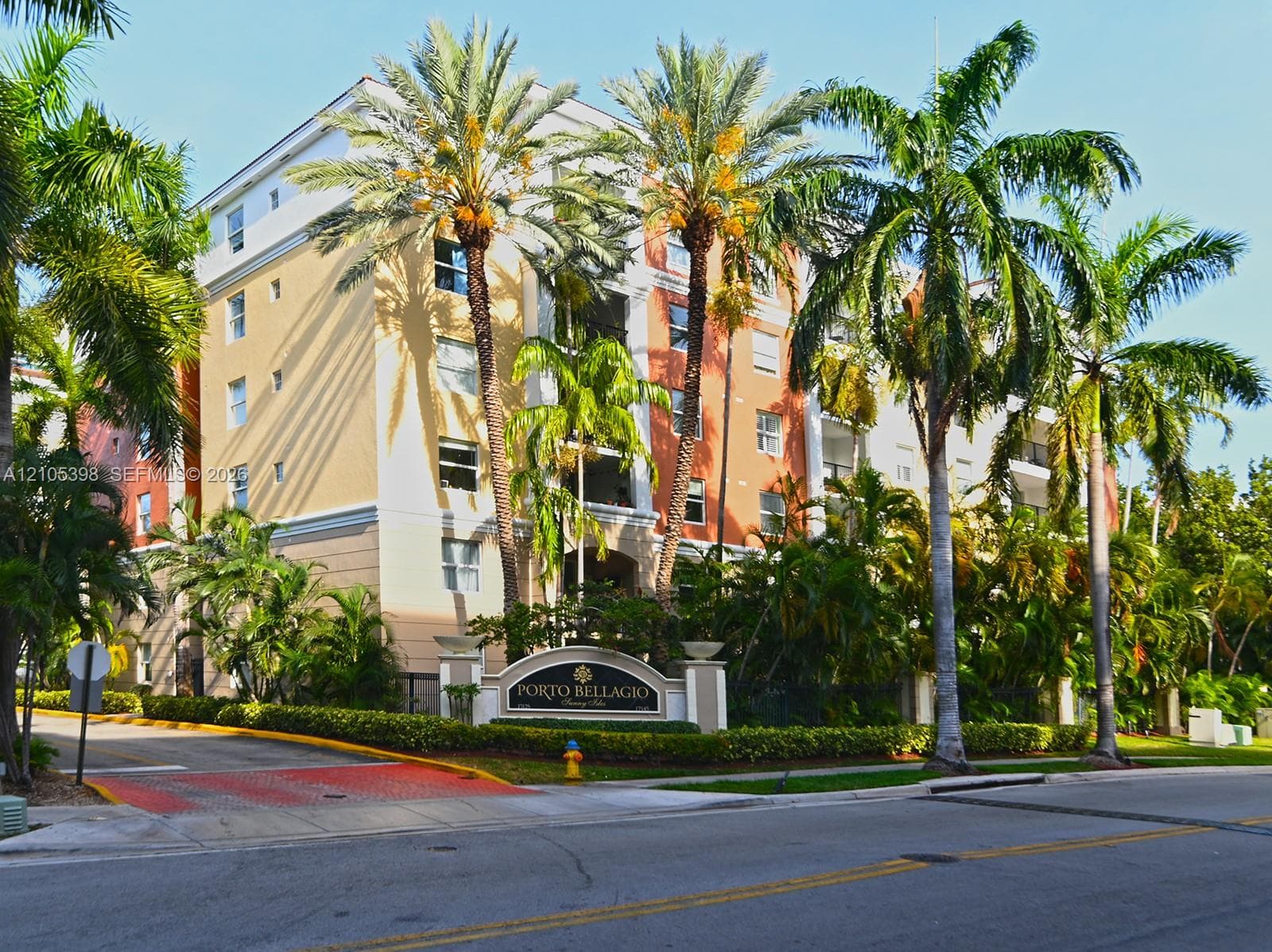 Porto Bellagio · #3307 in Sunny Isles Beach - Photo 1