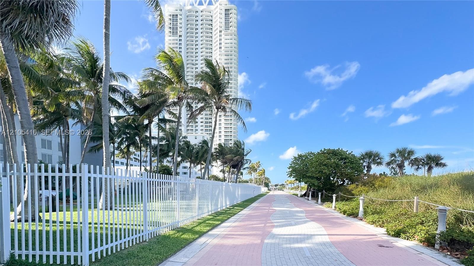 La Gorce Palace · #1105 in Miami Beach - Photo 28