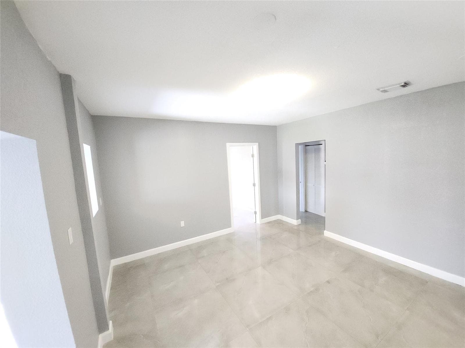 1766 NE 181st St, Miami