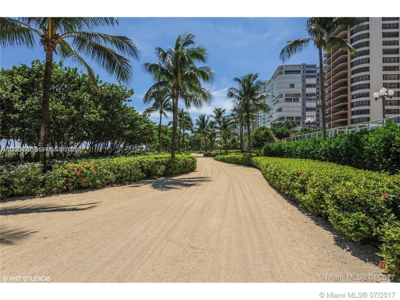 THE PLAZA OF BAL HARBOUR · #1222 in Bal Harbour - Photo 20