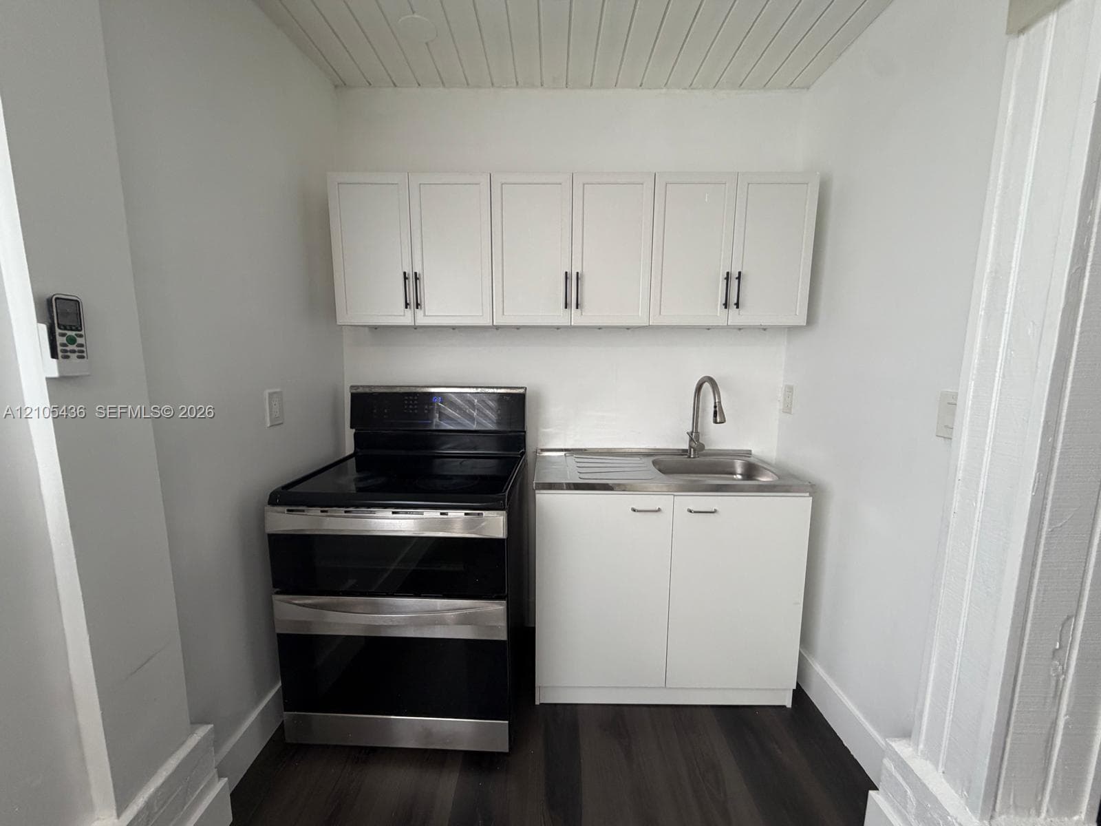 5950 NW 114th St # 1 #Eff 1 photo 2