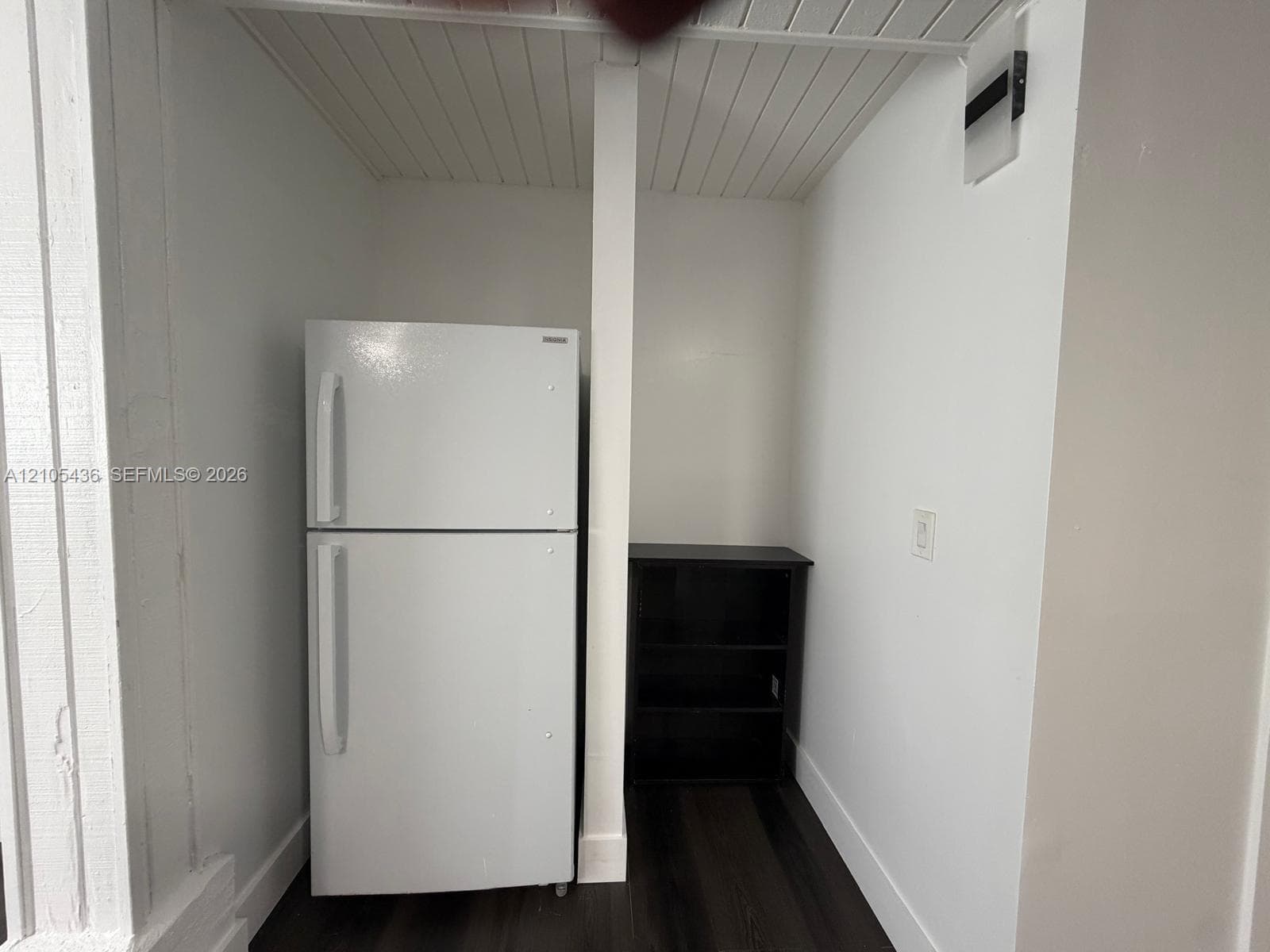 5950 NW 114th St # 1 #Eff 1 photo 3