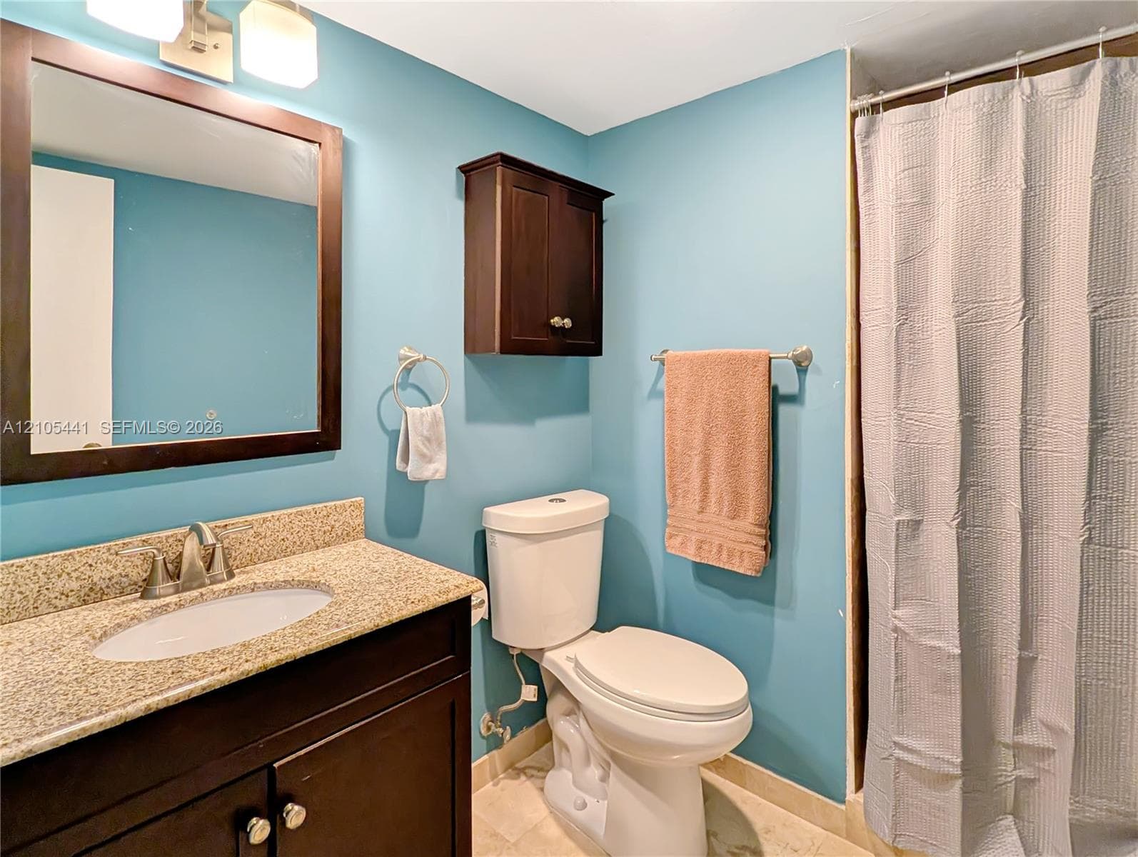 2nd Bathroom