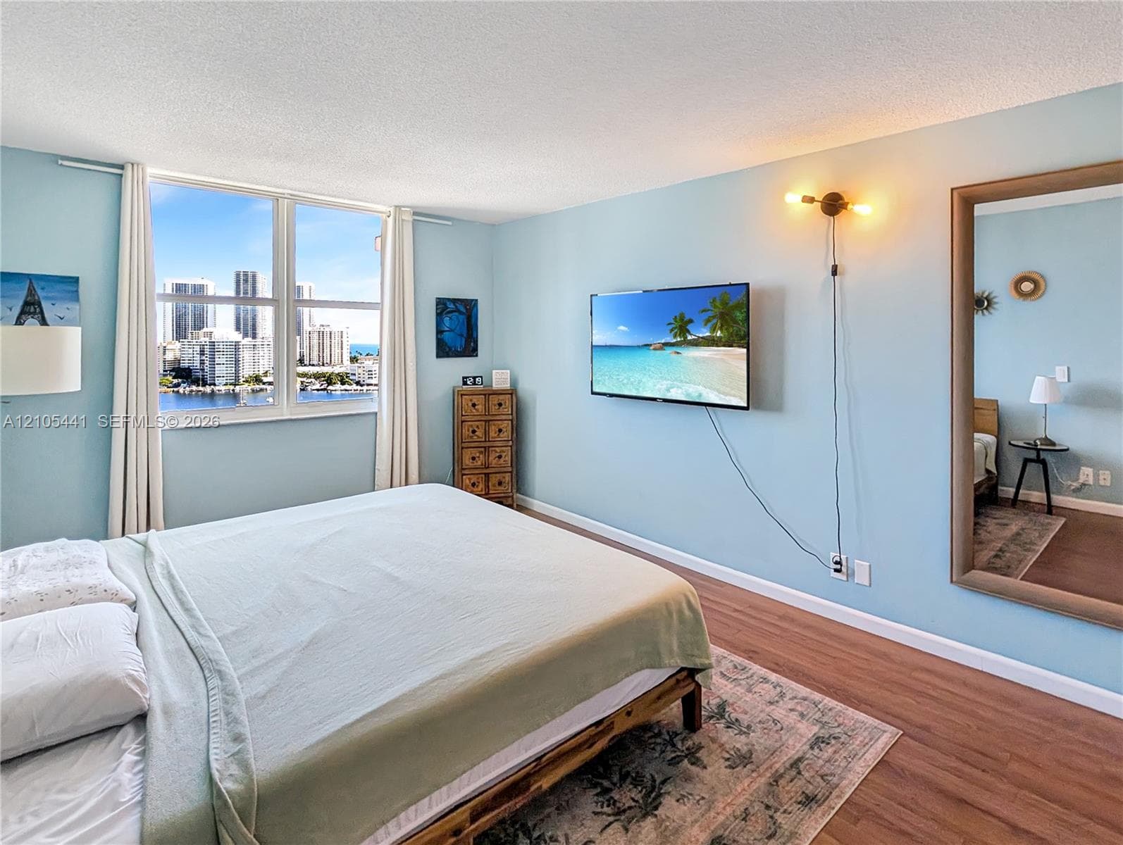 Golden Horn · #15F in Hallandale Beach - Photo 12