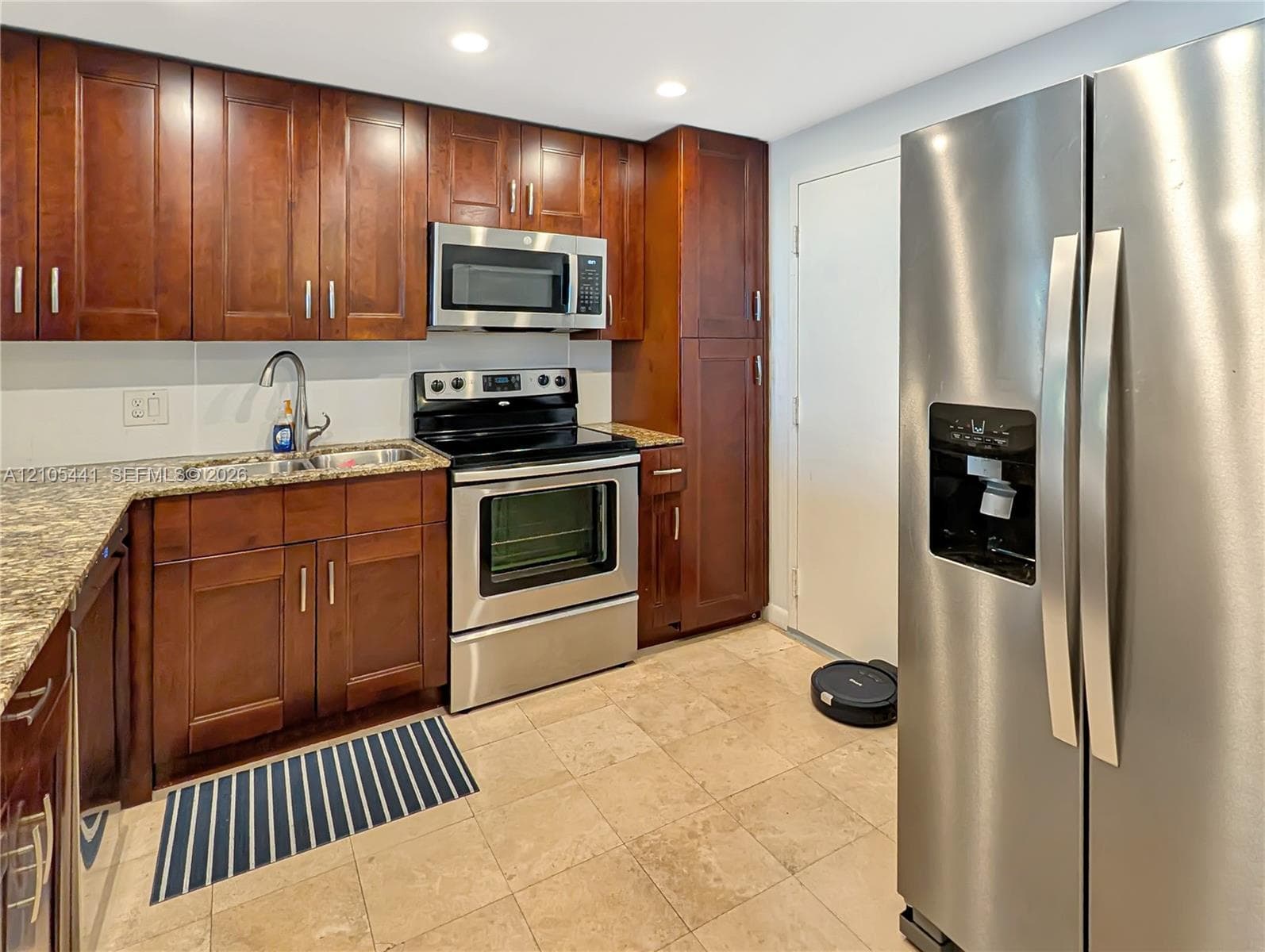 Golden Horn · #15F in Hallandale Beach - Photo 8