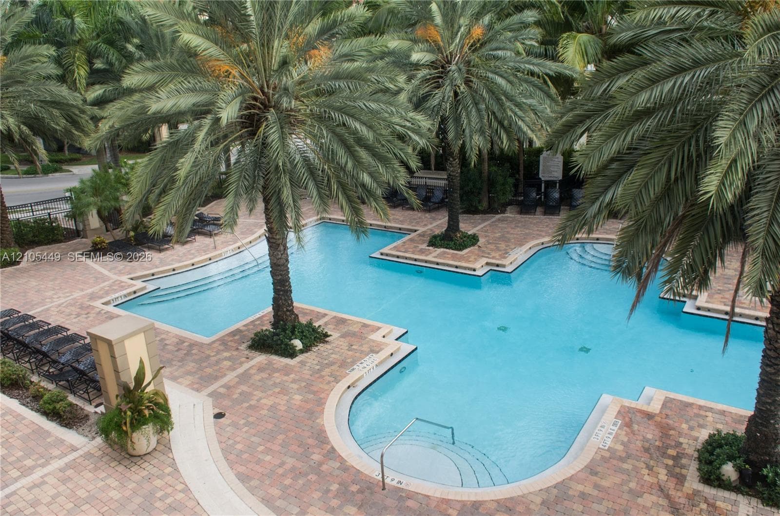 Porto Bellagio · #4203 in Sunny Isles Beach - Photo 31