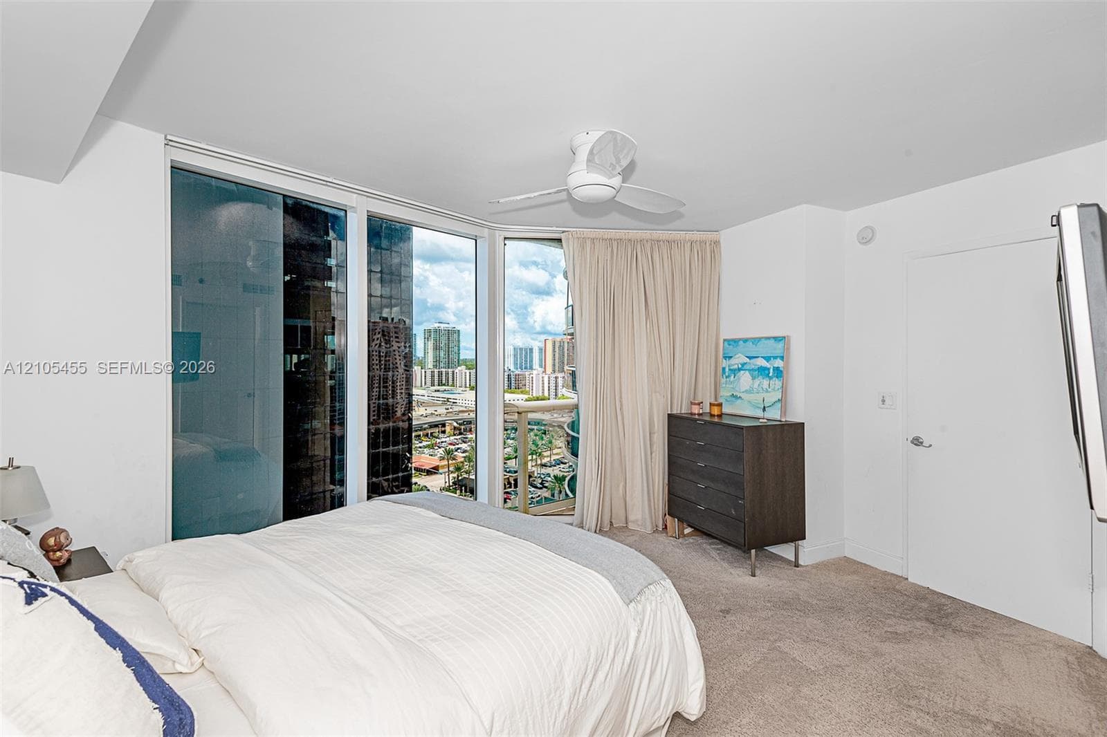 Ocean Four · #1603 in Sunny Isles Beach - Photo 19