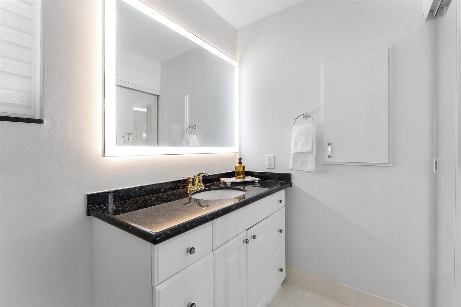 023-2013ArdleyRoad-NorthPalmBeach-FL-334