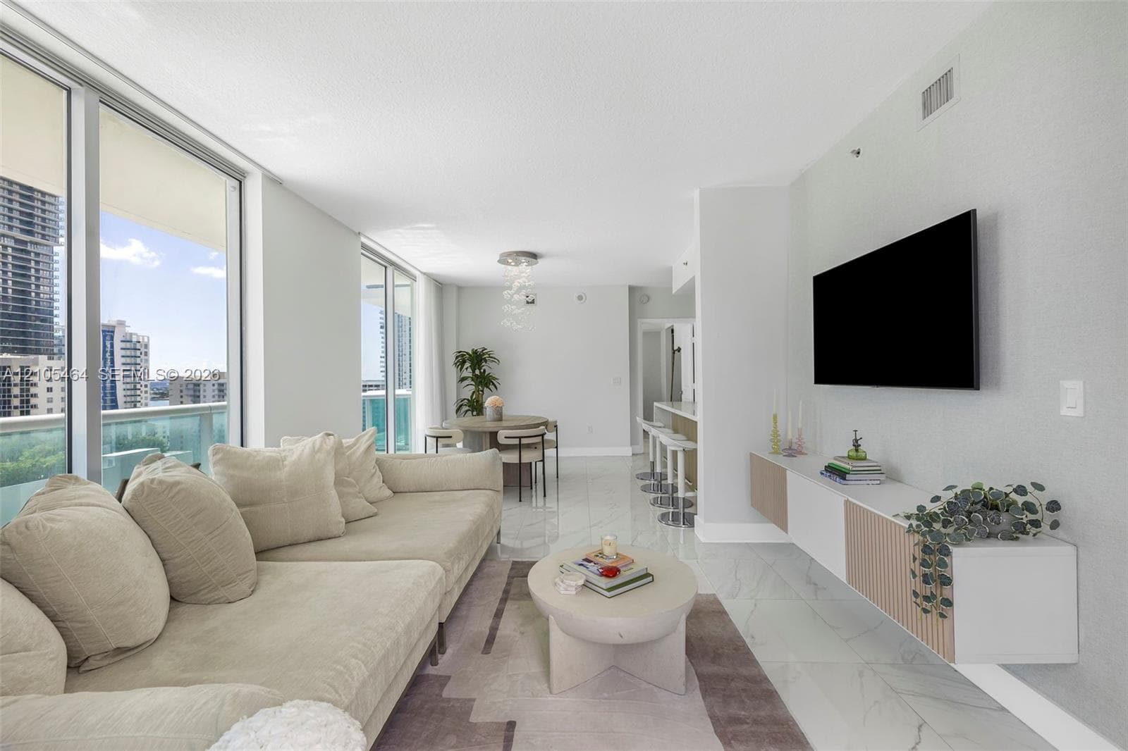 Gallery Art Condos · #1509 in Miami - Photo 17